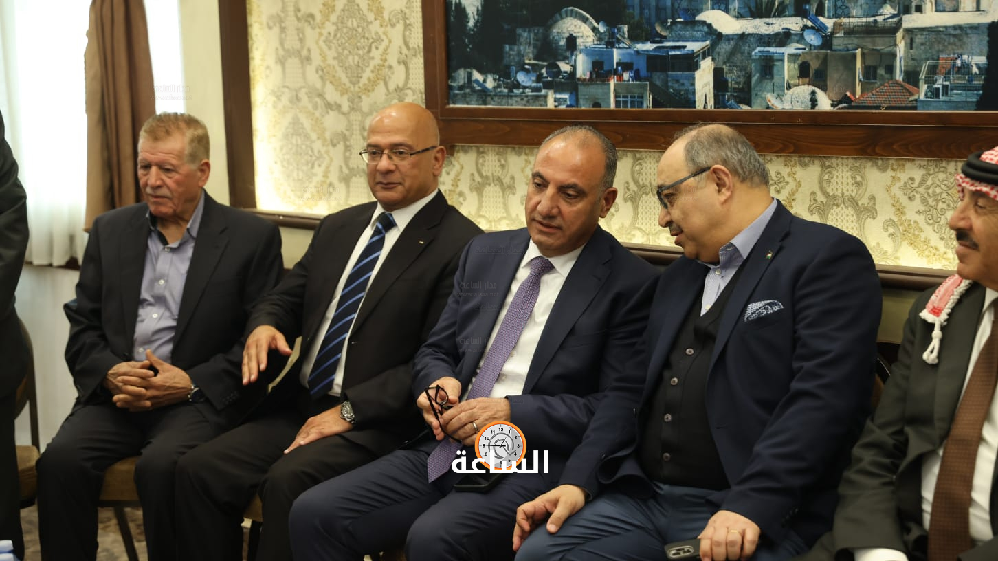 Madar Al-Saa Images 0.7099132332054781