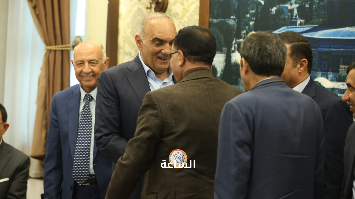 Madar Al-Saa Images 0.7122886770340356