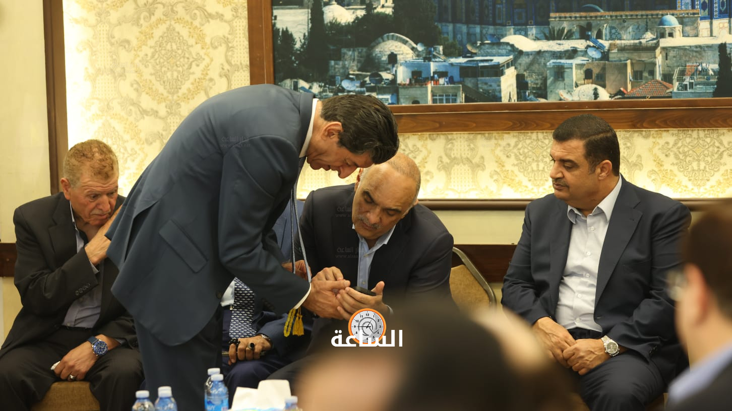 Madar Al-Saa Images 0.748805633275245