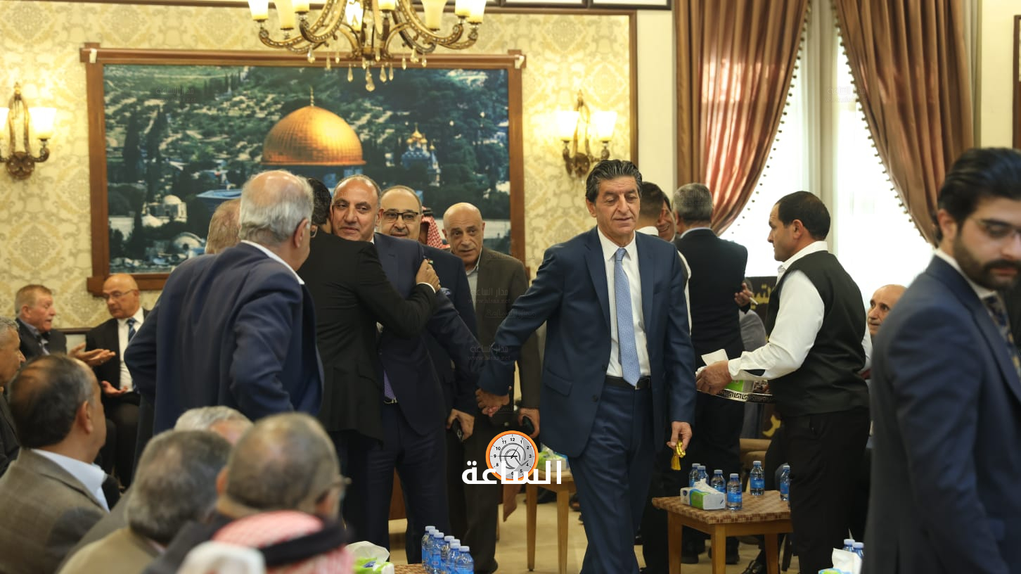 Madar Al-Saa Images 0.8439345597528377