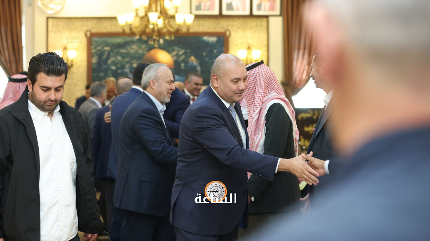 Madar Al-Saa Images 0.37950734149186016