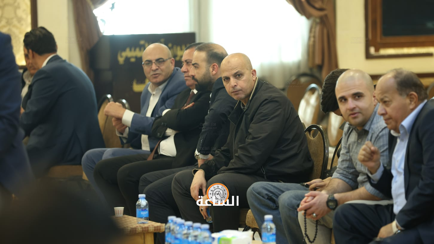 Madar Al-Saa Images 0.08554864557530928