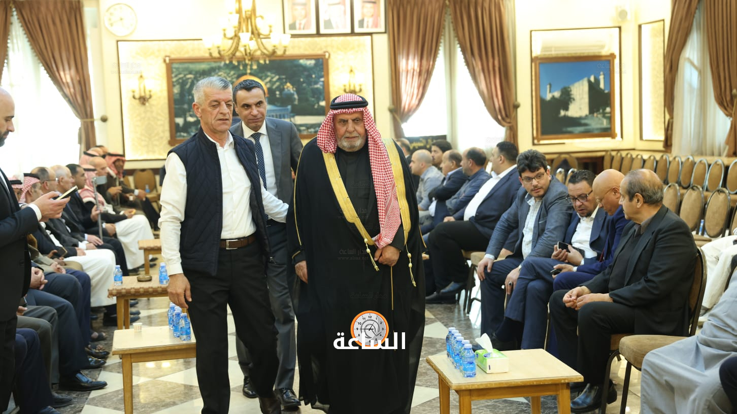 Madar Al-Saa Images 0.7960363660073931