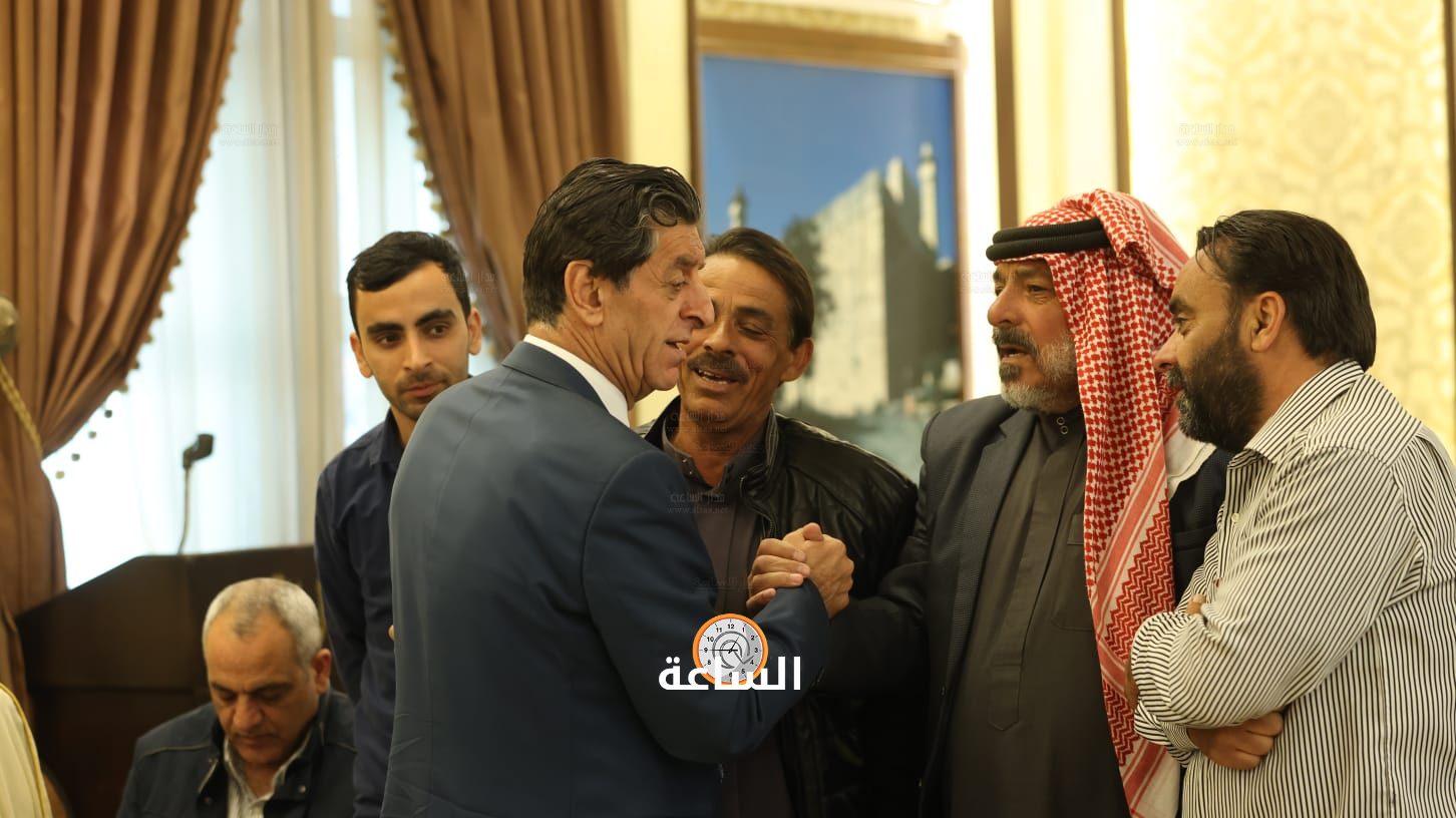 Madar Al-Saa Images 0.4989477187928738