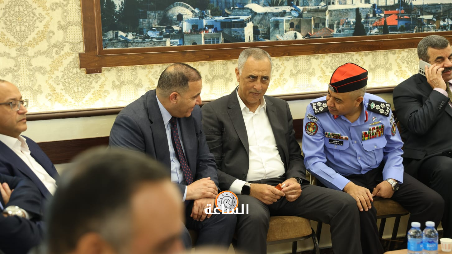 Madar Al-Saa Images 0.7325678805099471