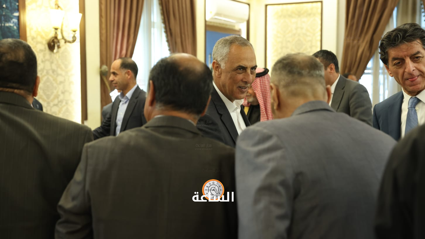 Madar Al-Saa Images 0.8341435317157722