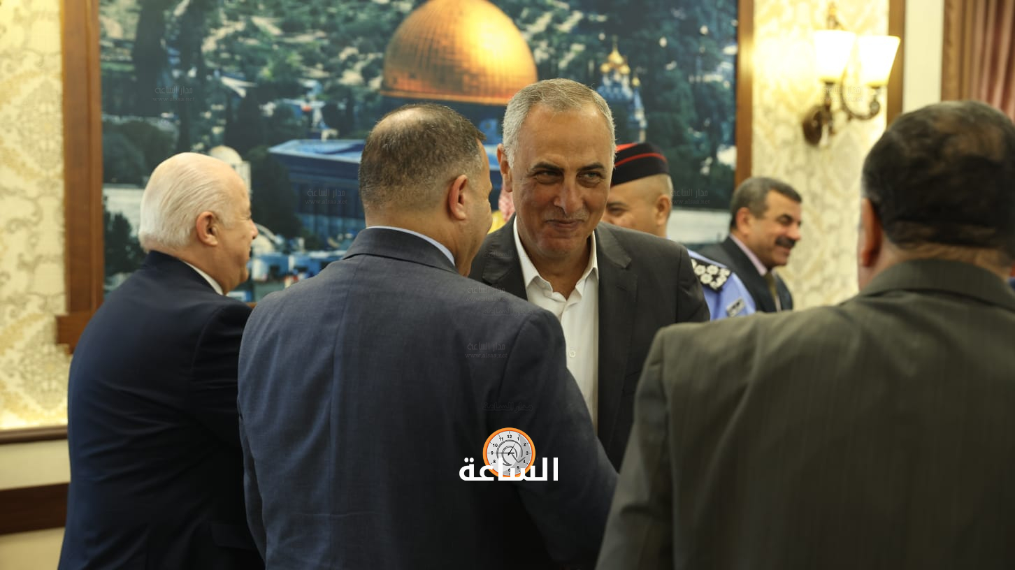 Madar Al-Saa Images 0.8265247480995868