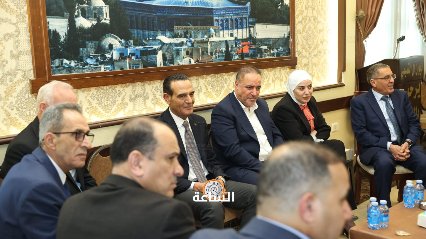 Madar Al-Saa Images 0.9860425278806958