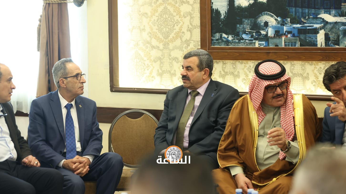 Madar Al-Saa Images 0.68254802622389