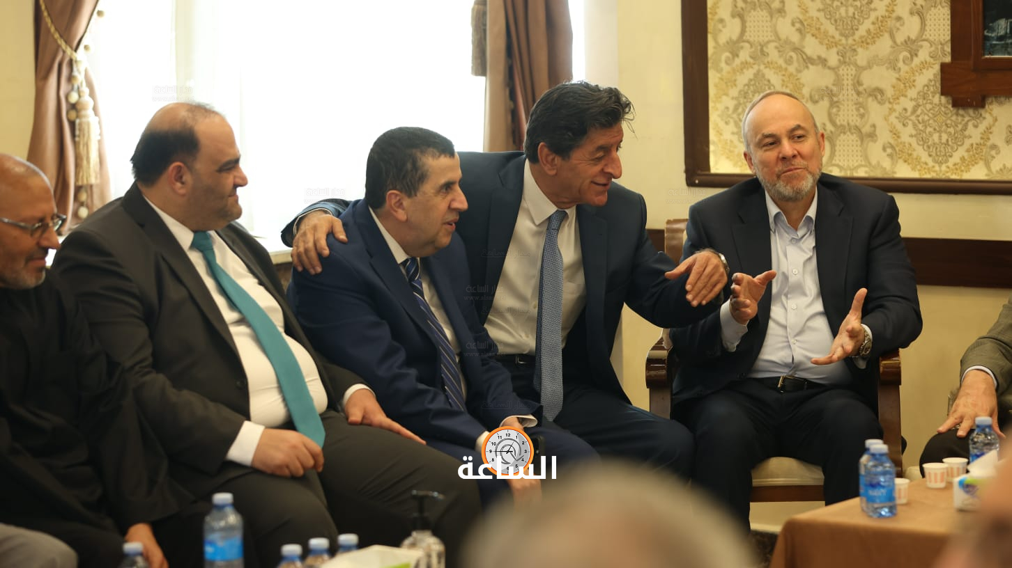 Madar Al-Saa Images 0.44477056737429455