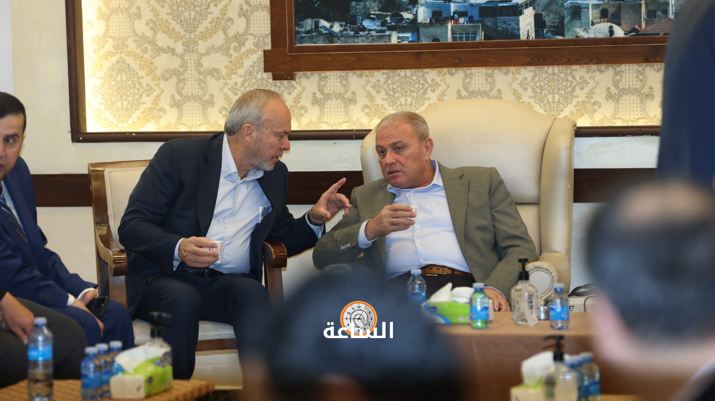 Madar Al-Saa Images 0.03157216555734721