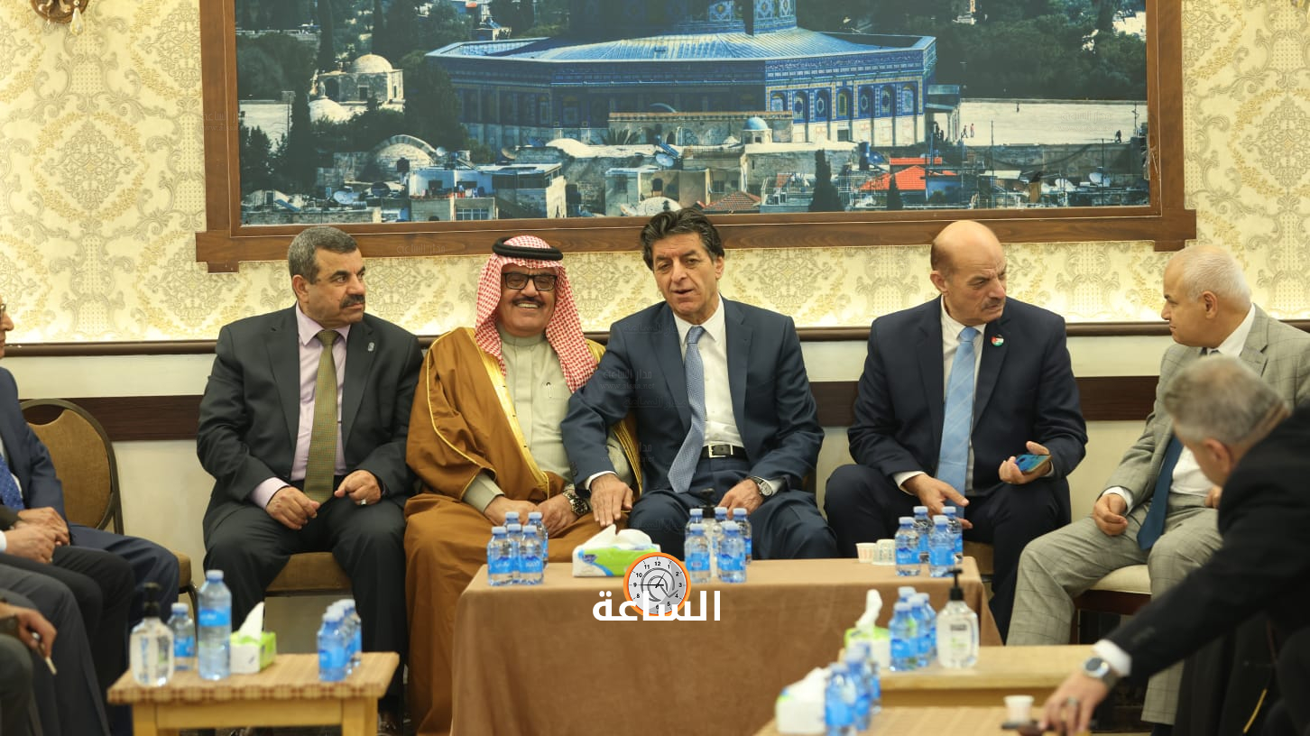 Madar Al-Saa Images 0.7826729702847539