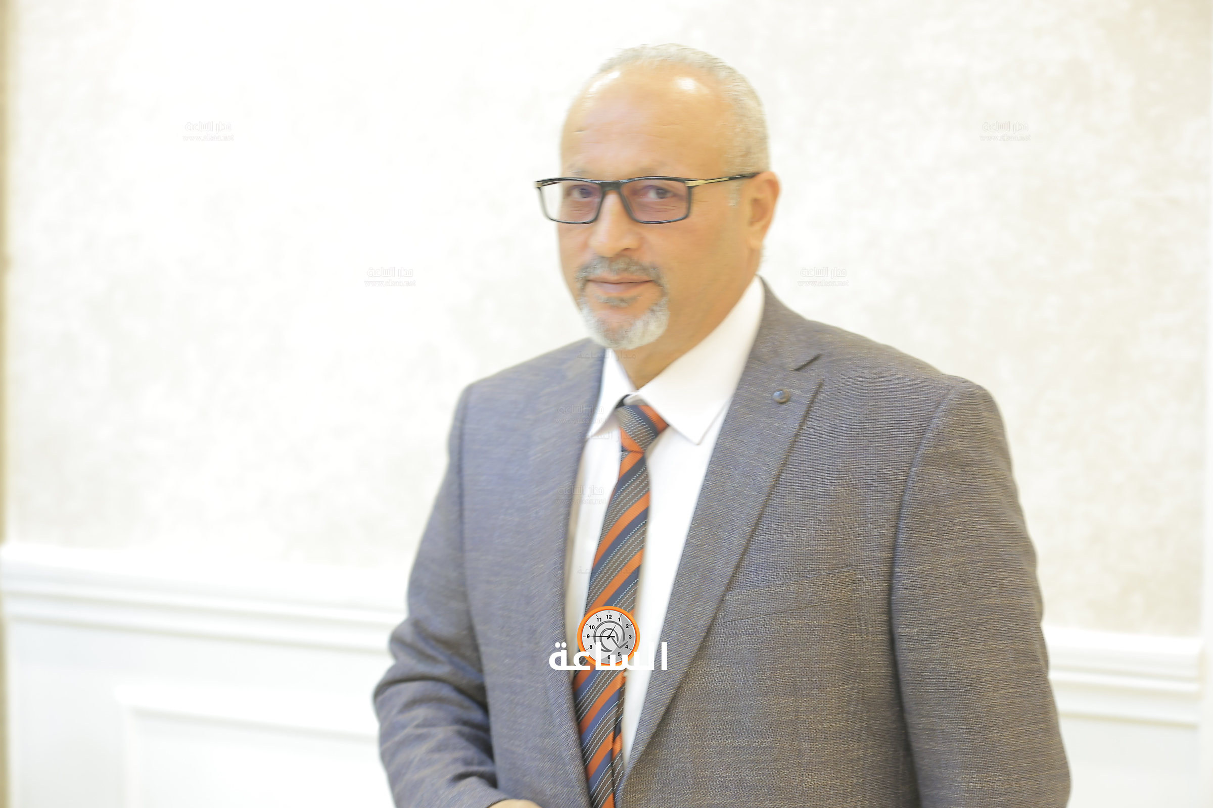 Madar Al-Saa Images 0.8341940479419894