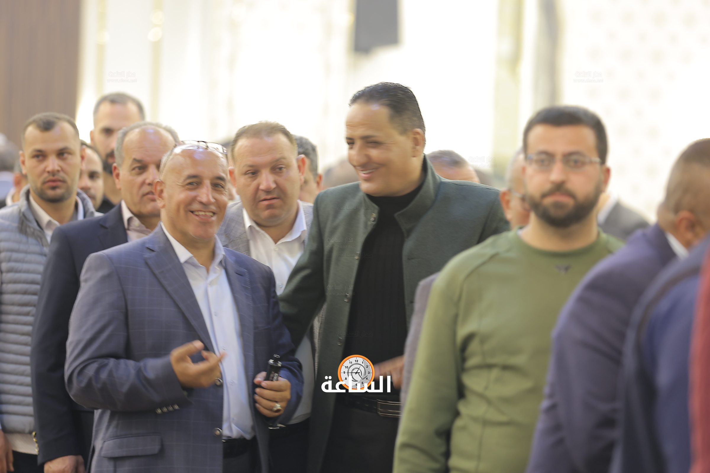 Madar Al-Saa Images 0.05593230549382722