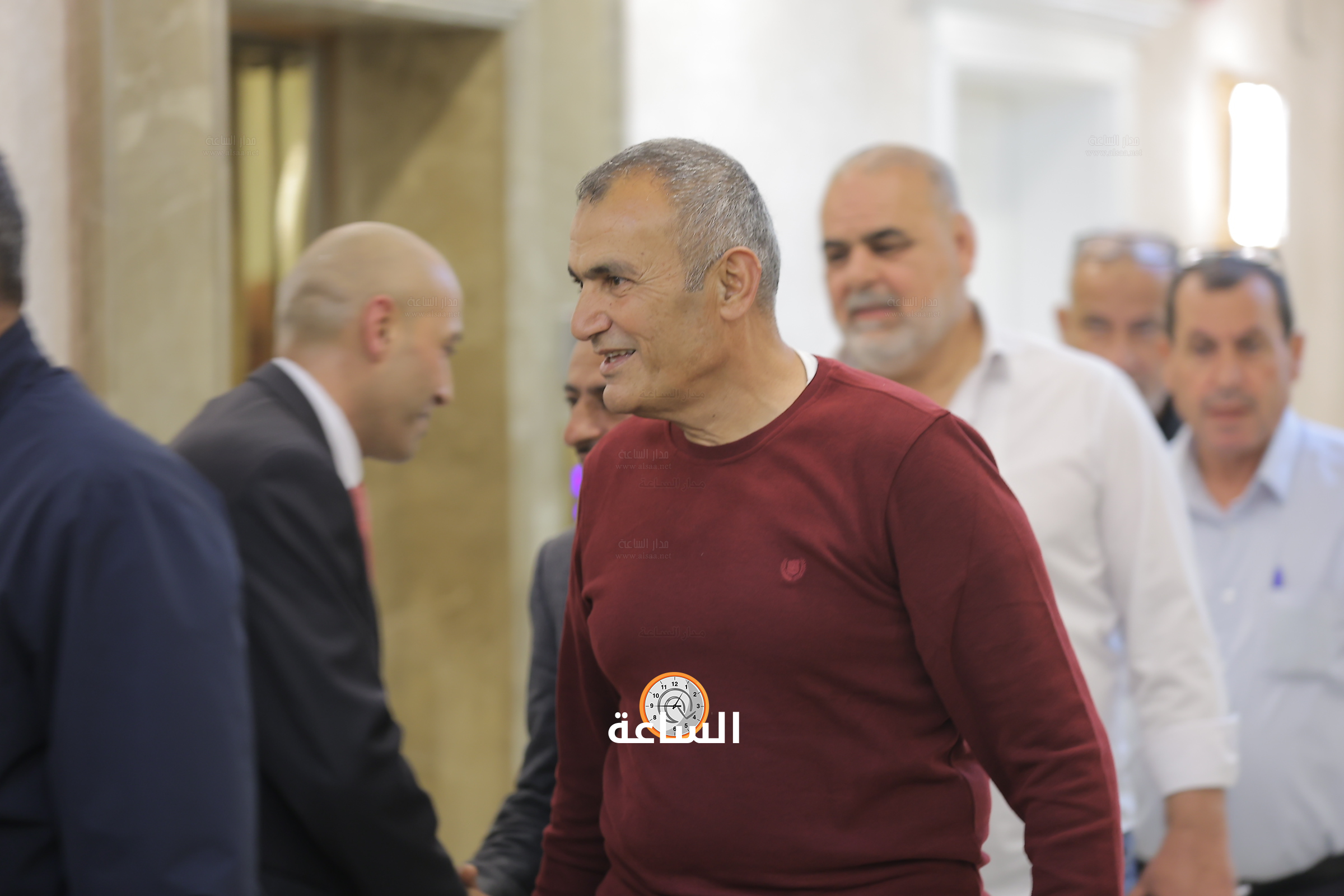 Madar Al-Saa Images 0.2785612639133981