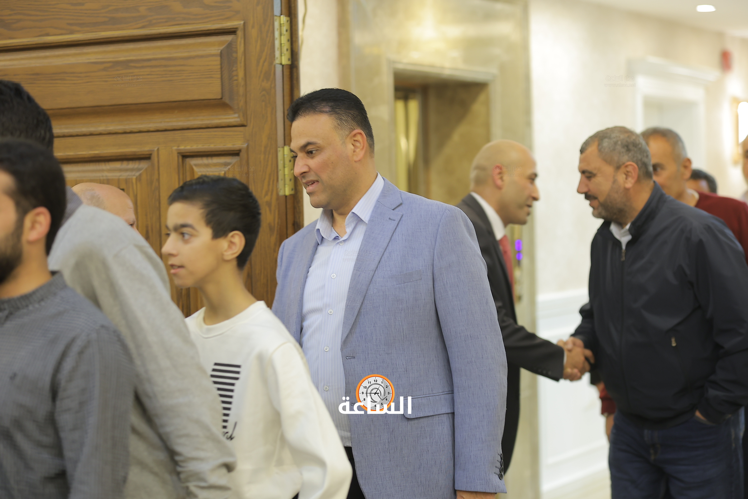 Madar Al-Saa Images 0.4859698760907707