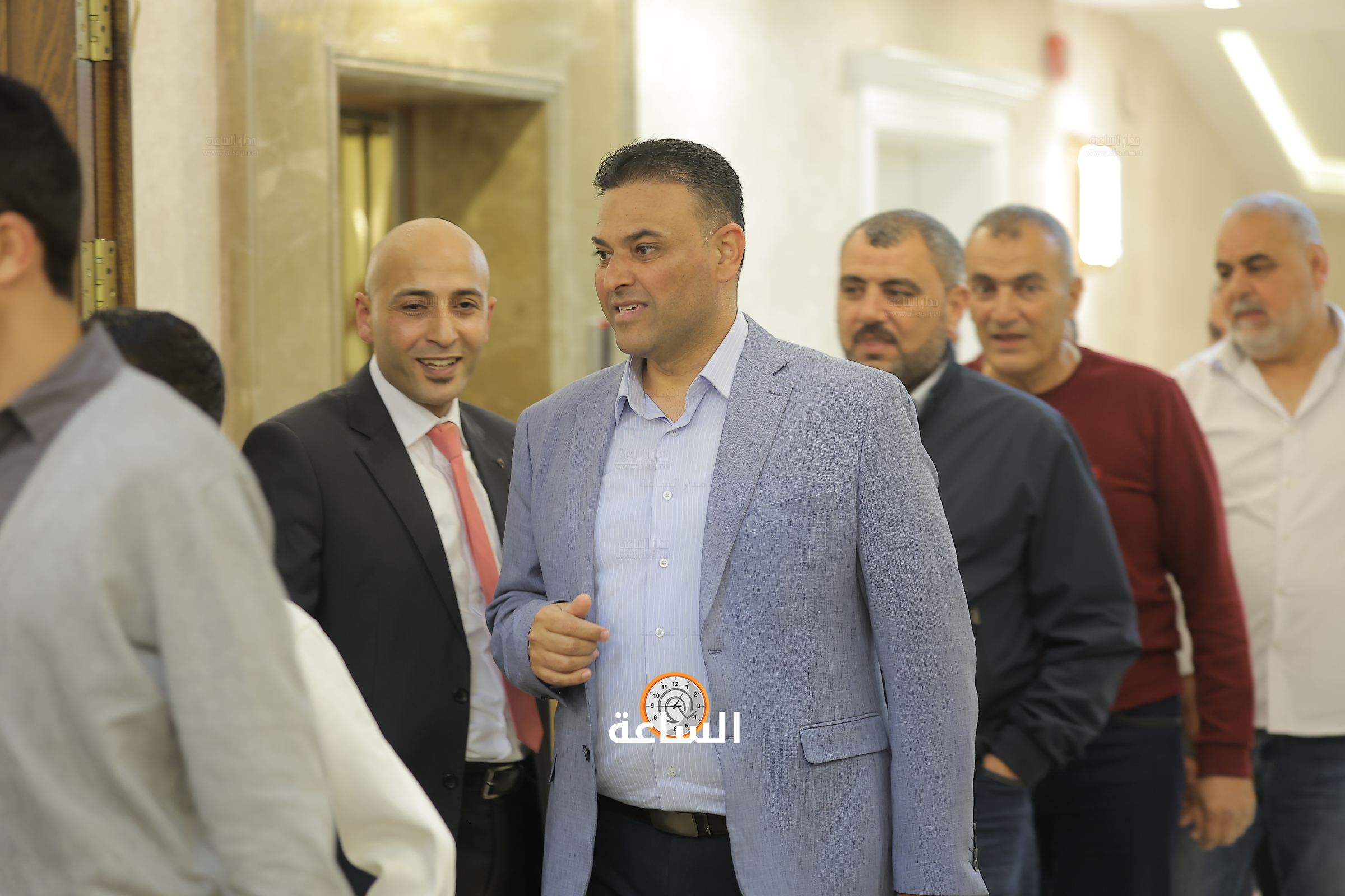 Madar Al-Saa Images 0.8287024883554077