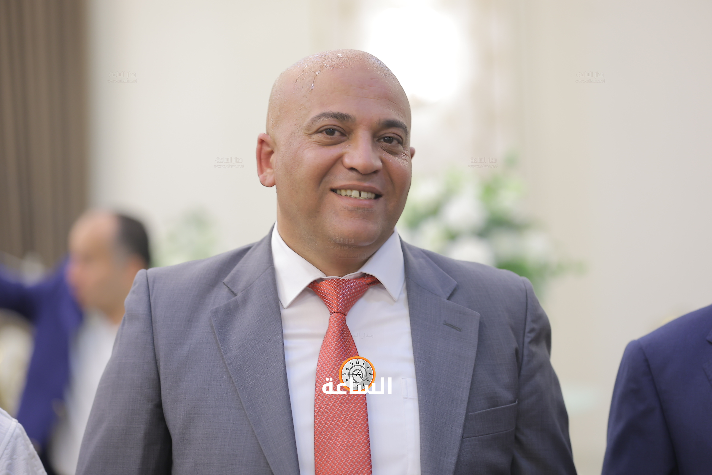 Madar Al-Saa Images 0.4345819364519443