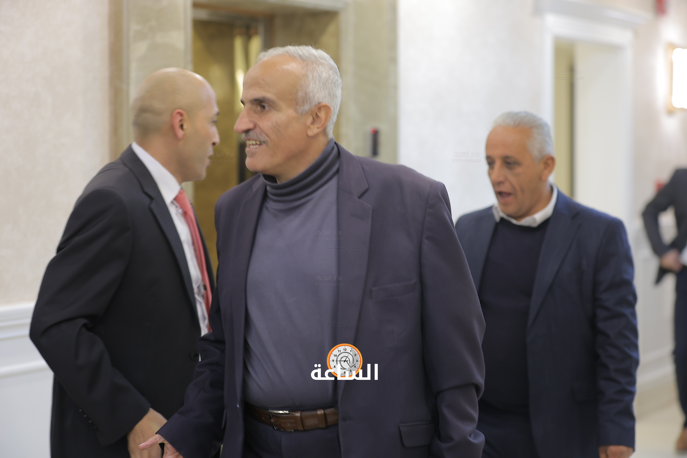 Madar Al-Saa Images 0.3534904747993952