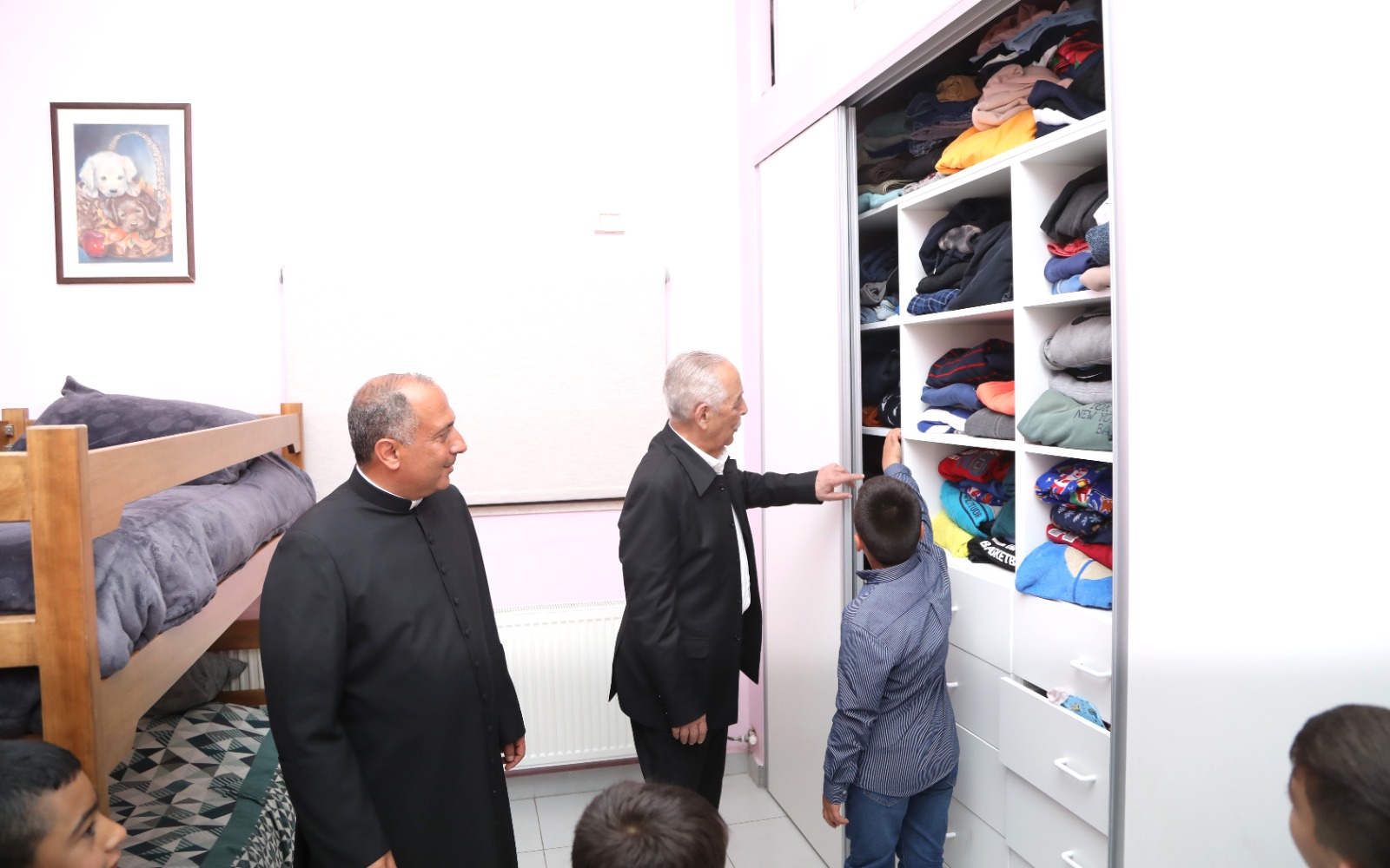 Madar Al-Saa Images 0.36906659452686663