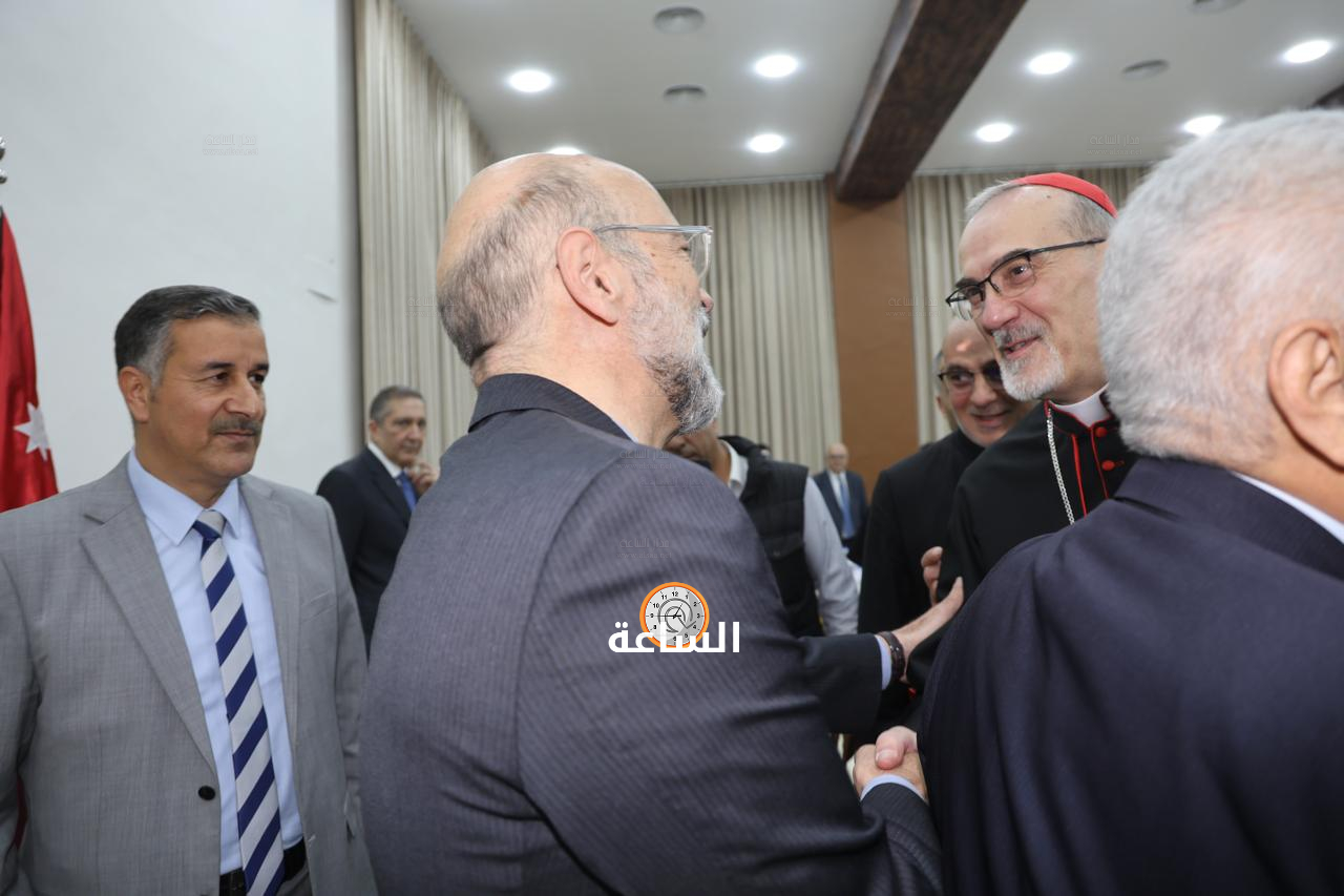 Madar Al-Saa Images 0.9678297910631953