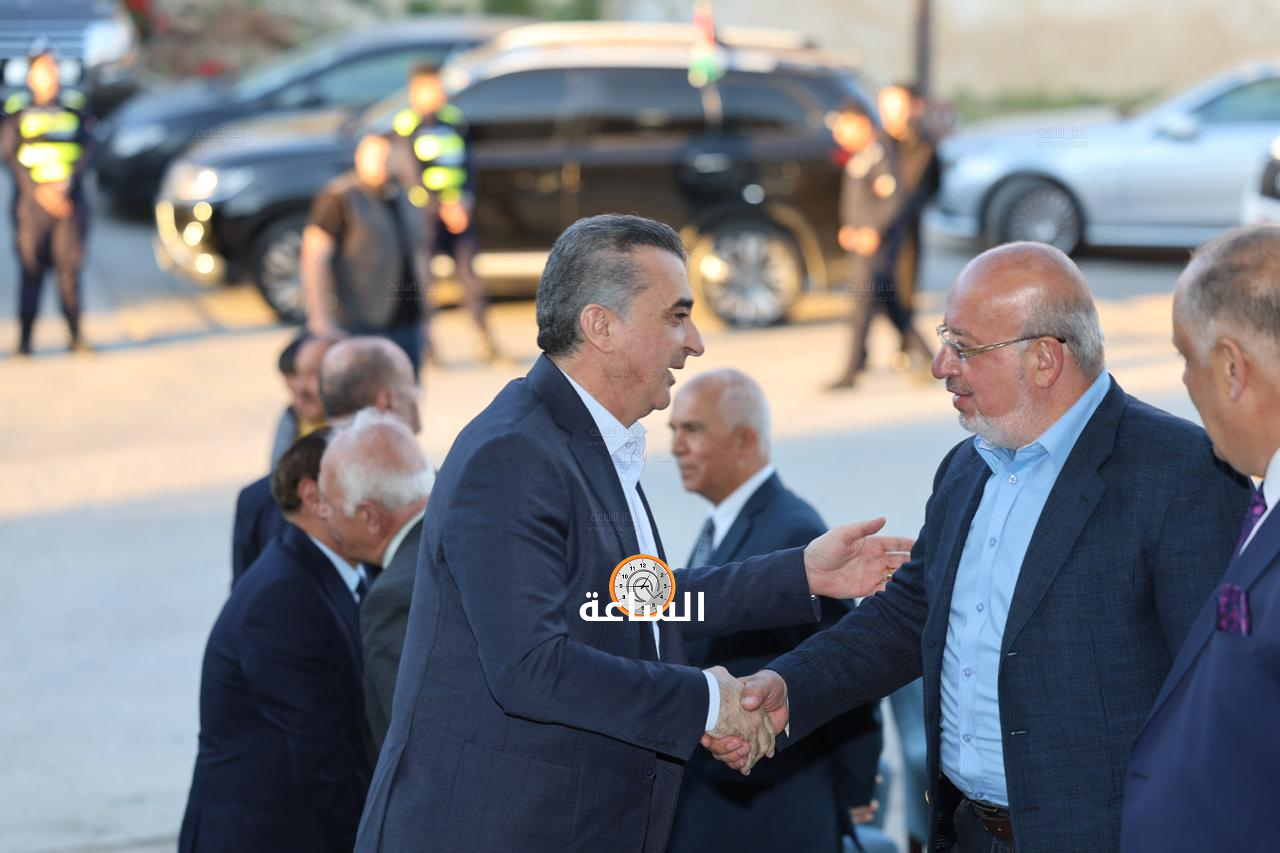 Madar Al-Saa Images 0.1253651609701082