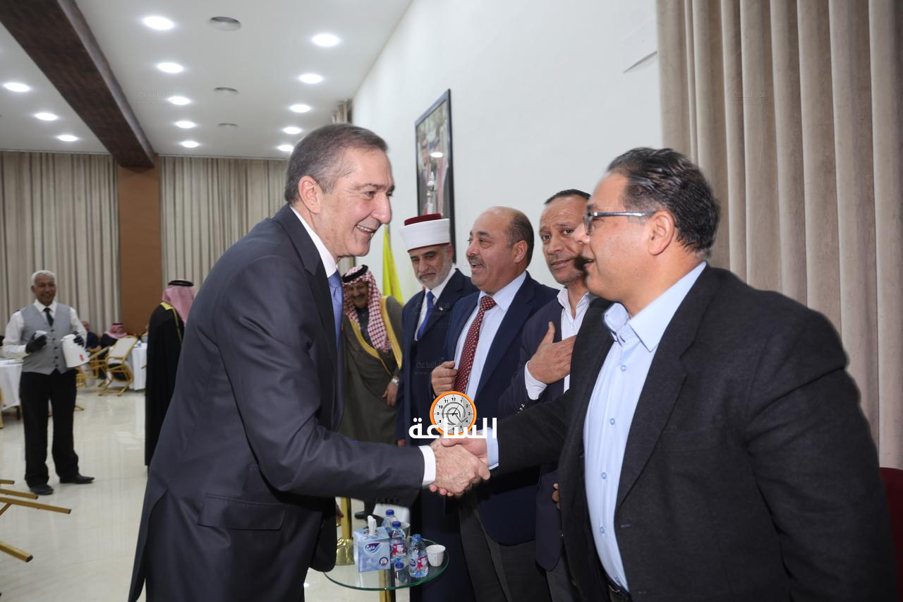 Madar Al-Saa Images 0.048380740216531715