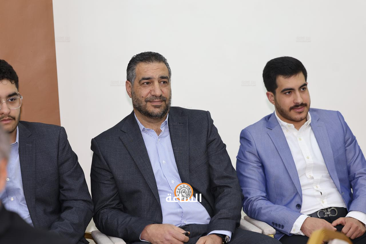 Madar Al-Saa Images 0.2293339797957582