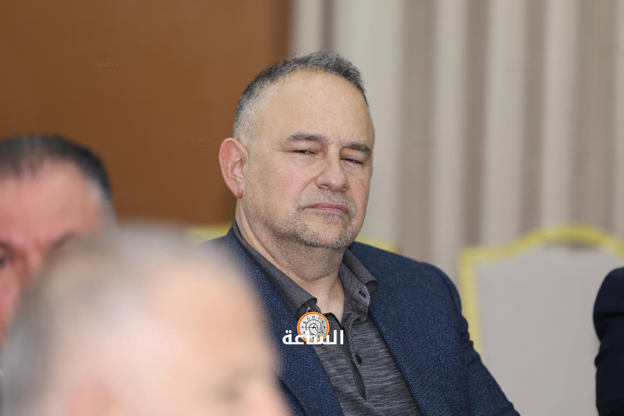 Madar Al-Saa Images 0.48897350335356093