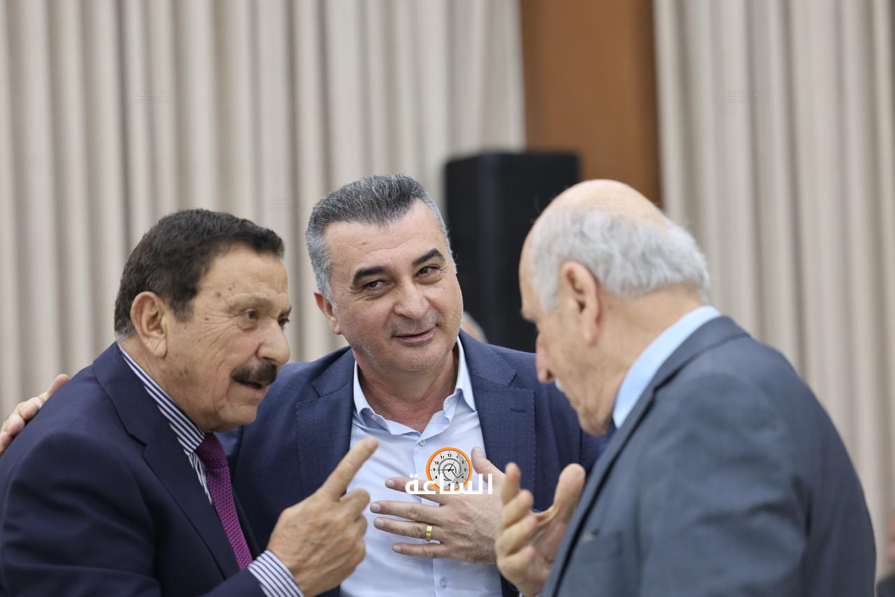 Madar Al-Saa Images 0.13820023201150122