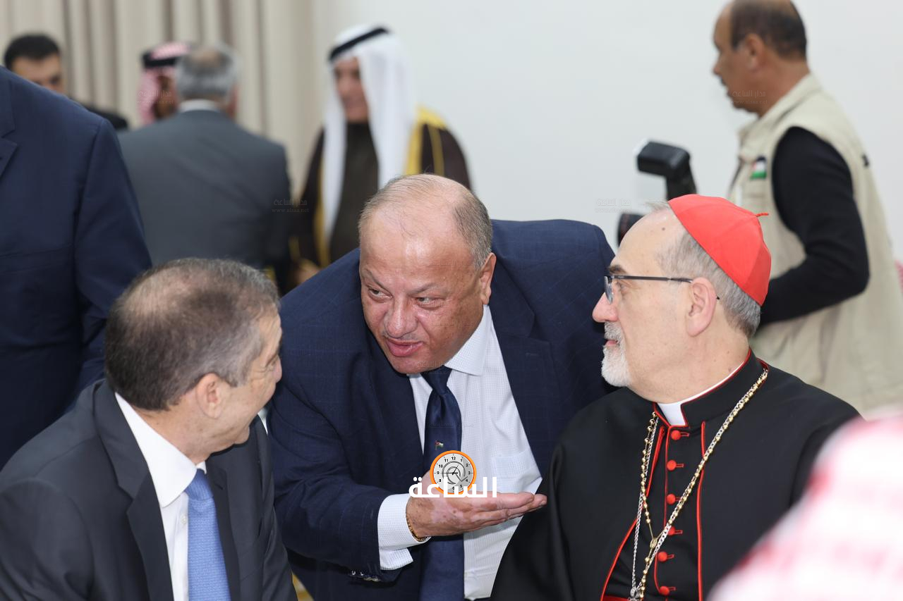 Madar Al-Saa Images 0.7634118827964169