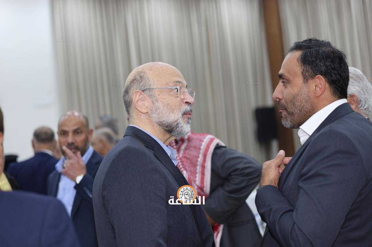 Madar Al-Saa Images 0.6741605864734909