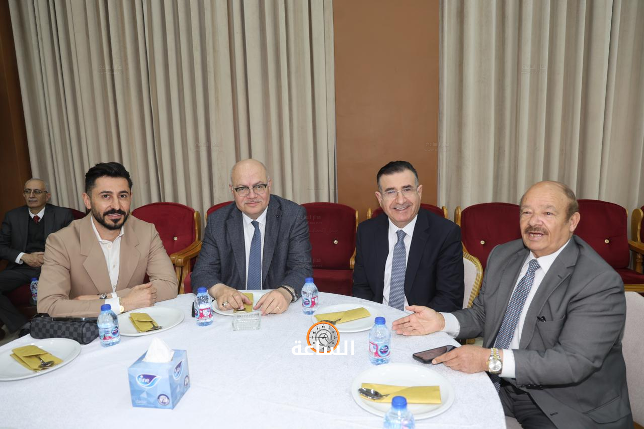 Madar Al-Saa Images 0.46969011476222733