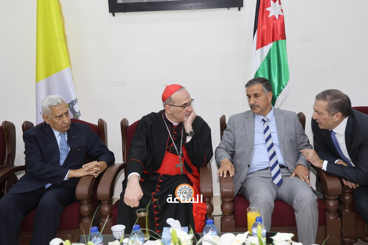 Madar Al-Saa Images 0.9511331150528645