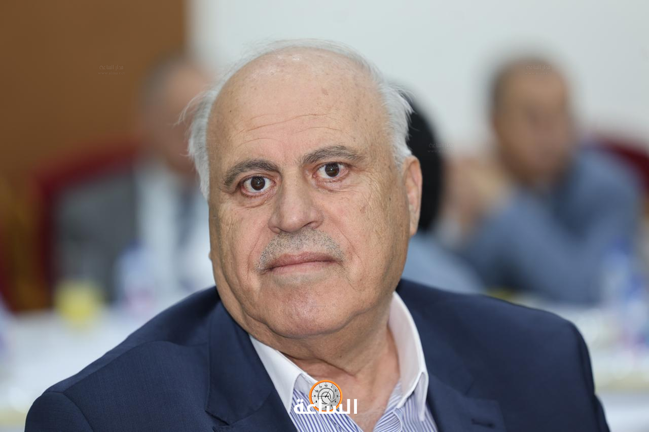 Madar Al-Saa Images 0.8831723183836648