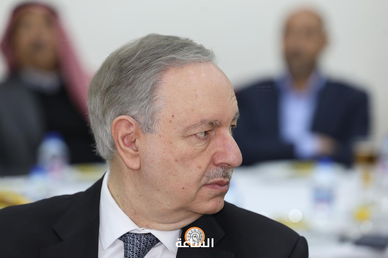 Madar Al-Saa Images 0.22583762381724848