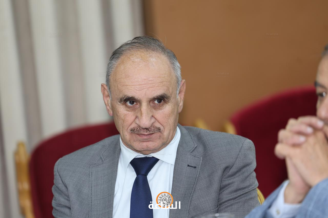 Madar Al-Saa Images 0.766307513660767