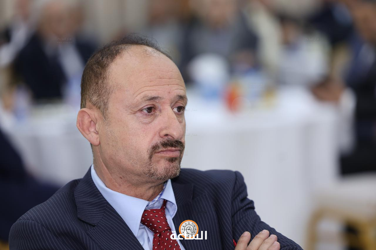 Madar Al-Saa Images 0.22428860964551178