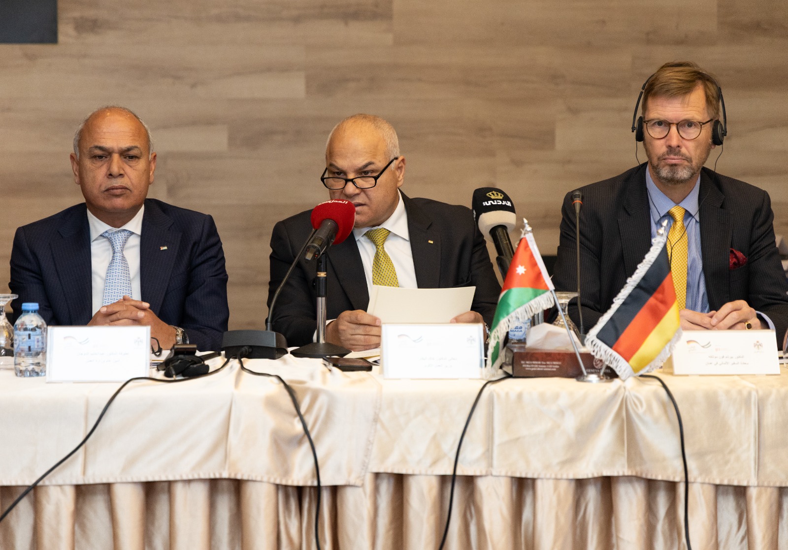 Madar Al-Saa Images 0.886351018472727