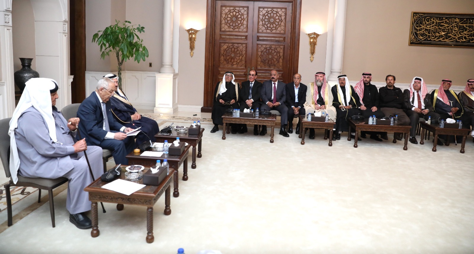 Madar Al-Saa Images 0.8669436495758711