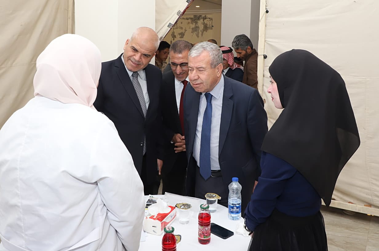 Madar Al-Saa Images 0.4765119969115734