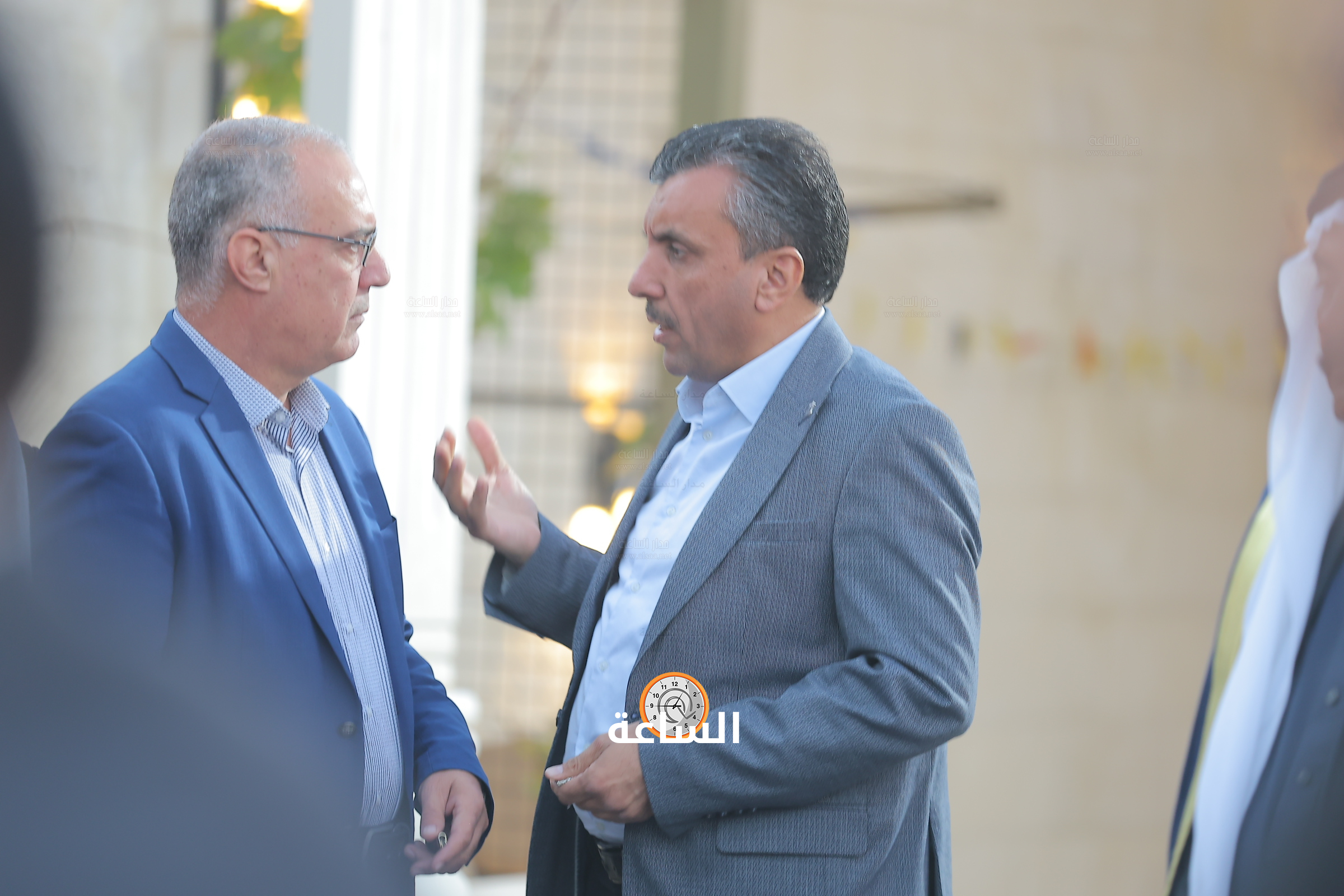 Madar Al-Saa Images 0.9846673871078301