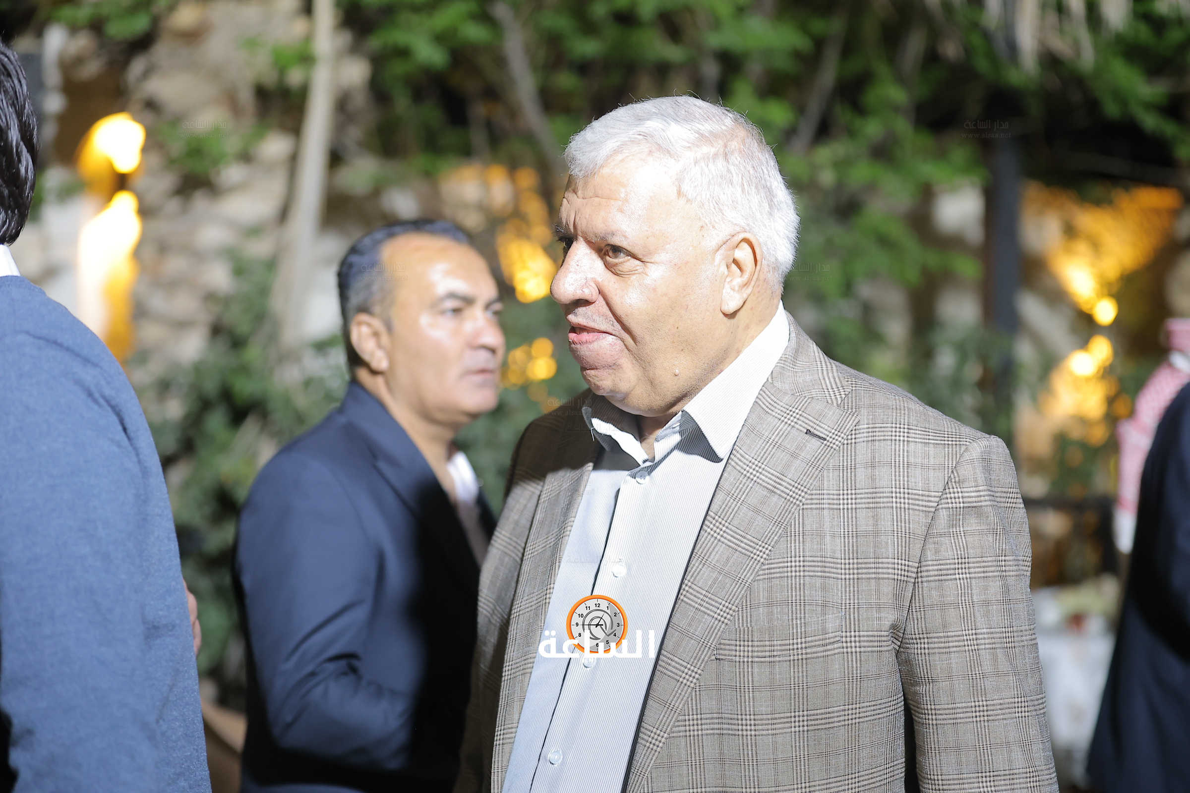 Madar Al-Saa Images 0.38544472548634623