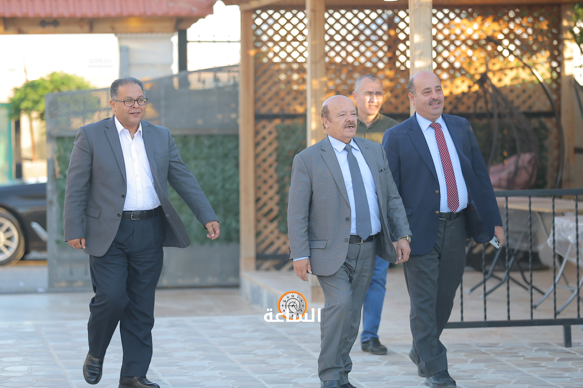 Madar Al-Saa Images 0.17824140402269195