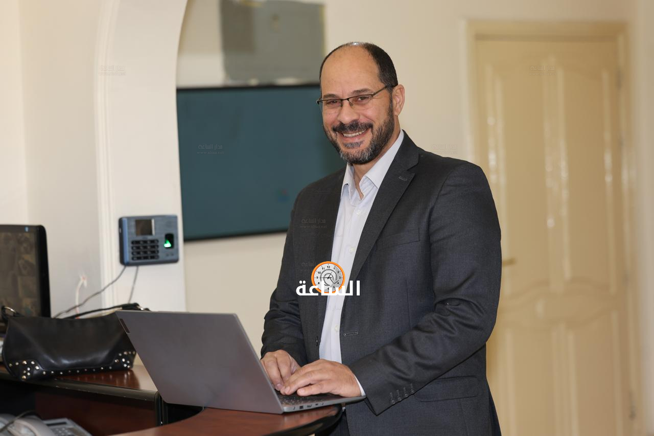 Madar Al-Saa Images 0.7134489737649439