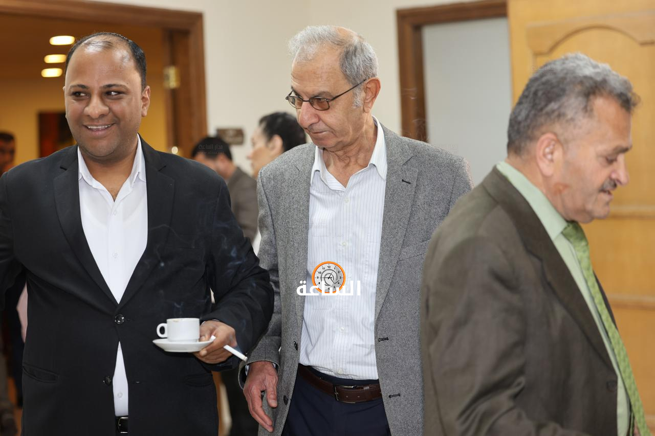 Madar Al-Saa Images 0.11873972107021258