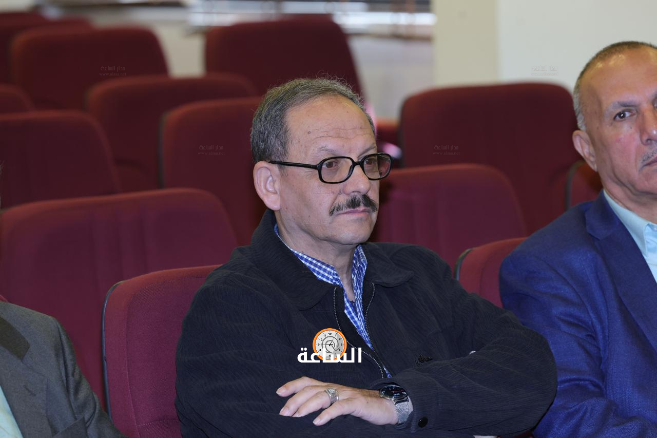 Madar Al-Saa Images 0.20302709530182061