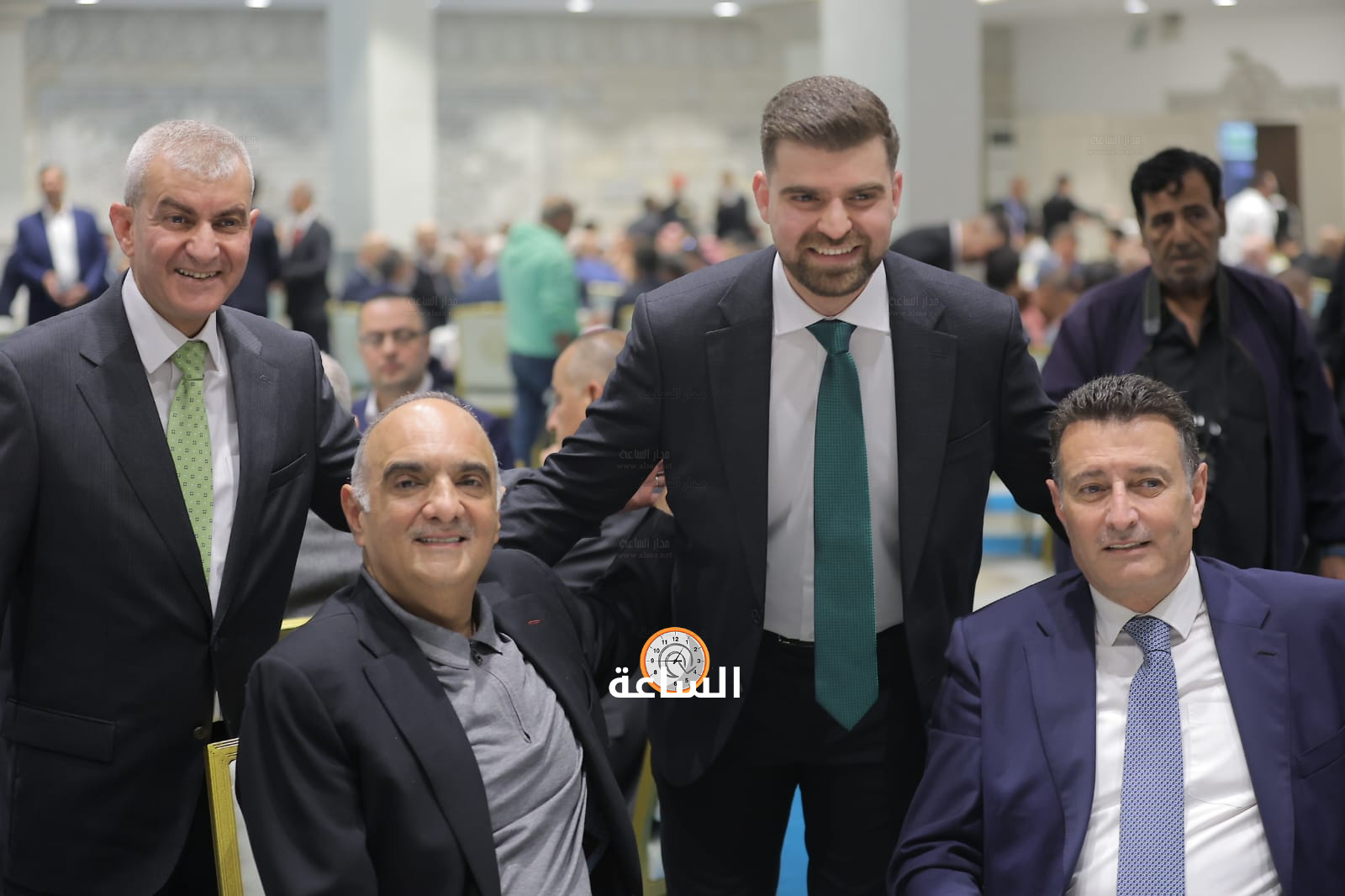 Madar Al-Saa Images 0.7248596085453167