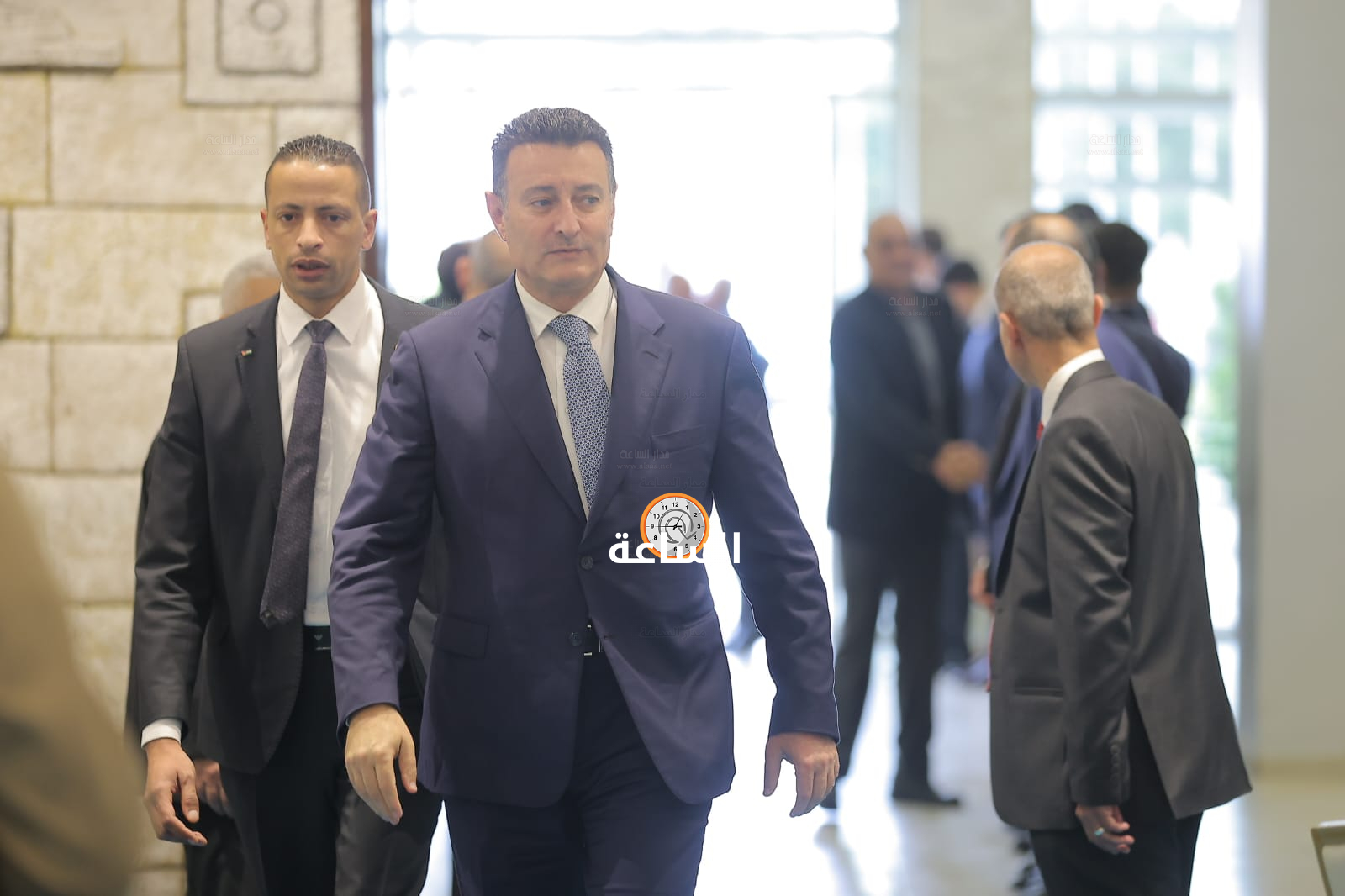 Madar Al-Saa Images 0.6384753980276437