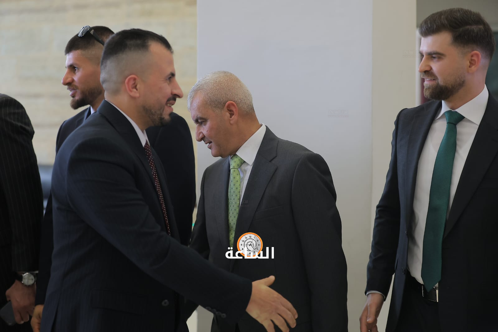 Madar Al-Saa Images 0.0199622460883212